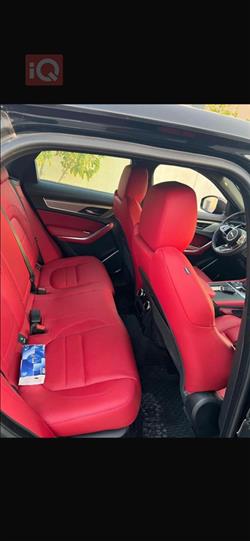 جاگوار F-Pace